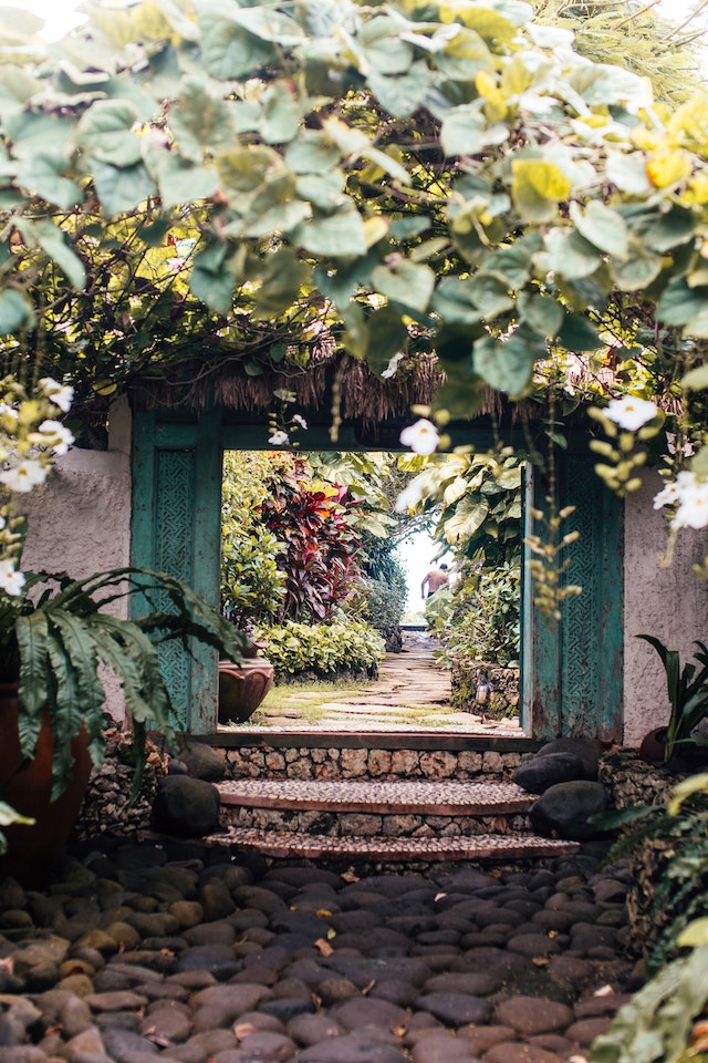 Upcycling im Garten: Alten Gegenständen neues Leben einhauchen